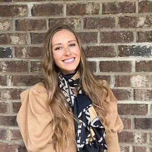 Meet your Posher, Taylor